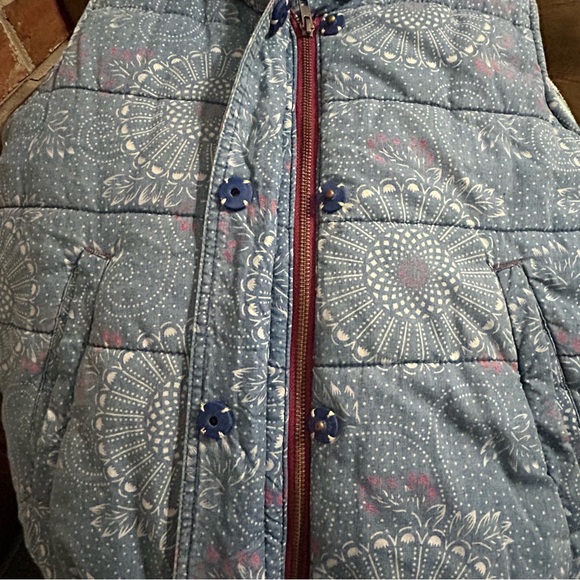 Anthropologie Pilcro and the Letterpress Chambray Blue Puffer Vest - Picture 10 of 13